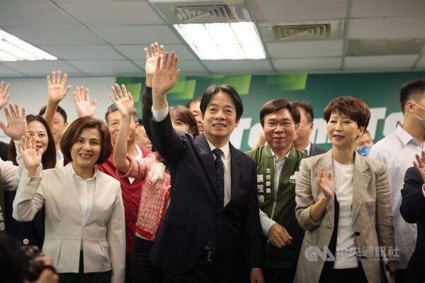 Vice President Lai Ching-te (C) waves to reporters at the DPP headquarters in Taipei after he received the DPP's nomination to run in the presidential elections scheduled on Jan. 13, 2024, in Taiwan, on April 12, 2023. (CNA Photo)