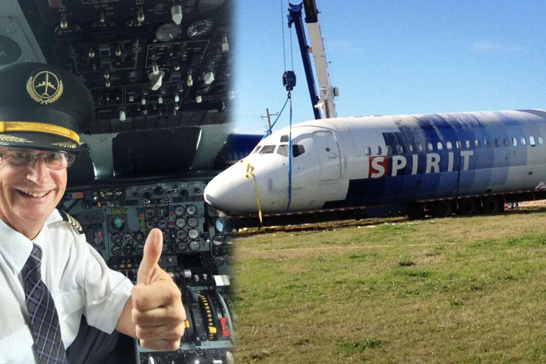 Man Builds His Dream Home out of 2 Retired Jets for $250,000—Here Is How It Looks