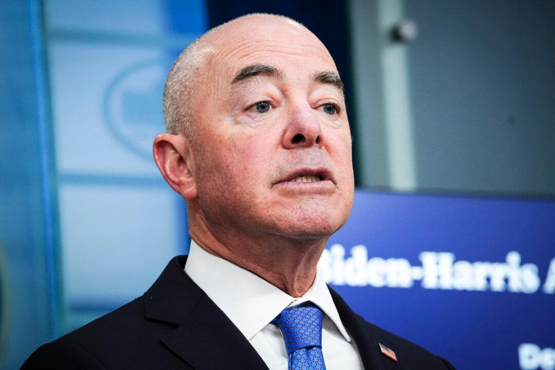 Biden Administration Can’t Locate Over 177,000 Illegal Immigrants: Inspector General