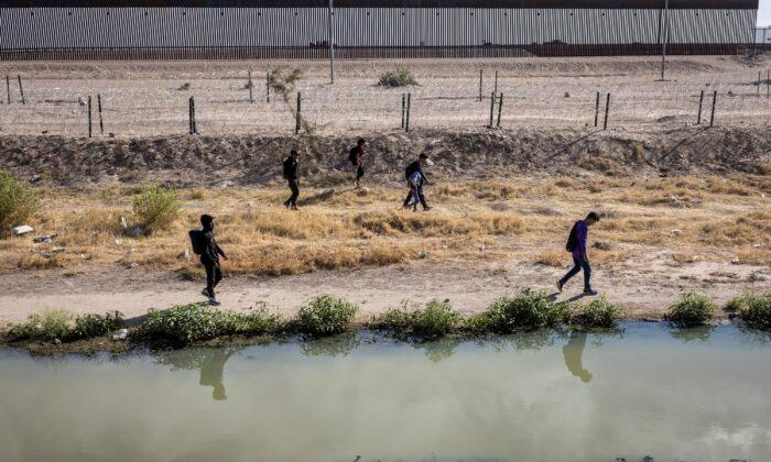 Texas DPS Discovers 2 Abandoned Minors From Guatemala Along Rio Grande River