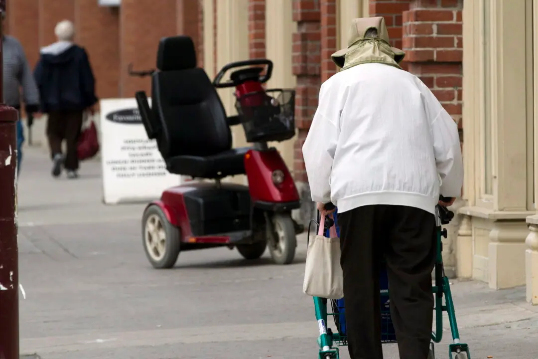 Old Age Security Boost Takes Effect July 29: What the Payment Bump Means for You