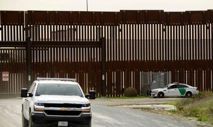 Border Patrol Shoots, Kills Suspected Bandit at California Border