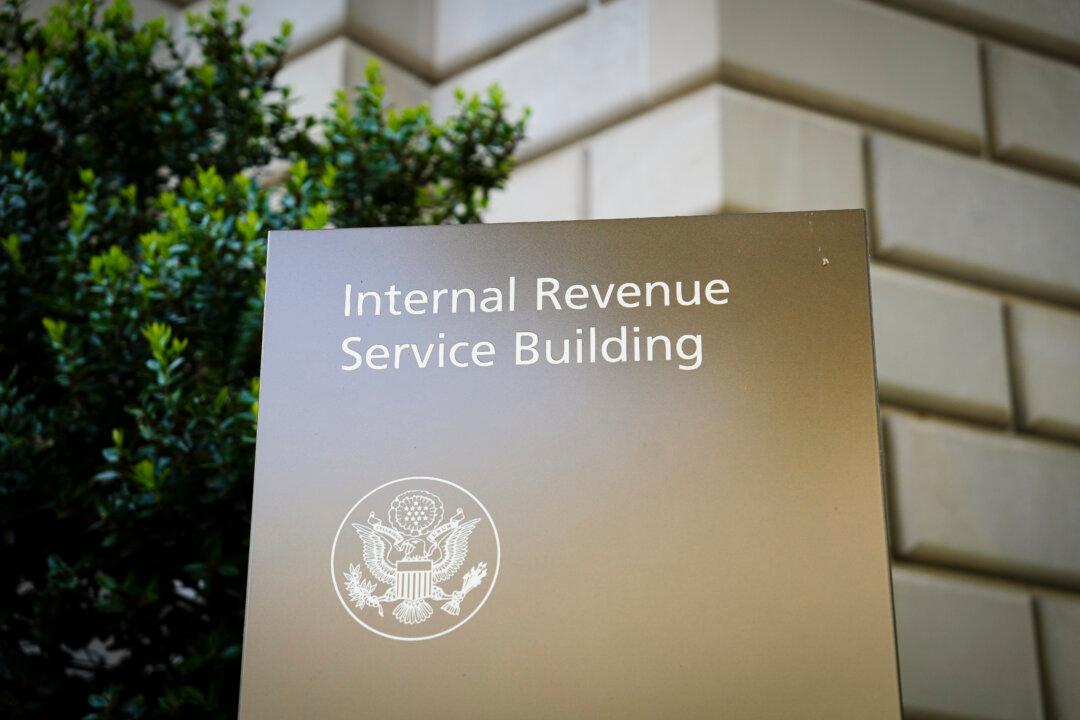 House GOP Questions IRS on Study of Program That Would Make Agency Tax Preparer, Auditor