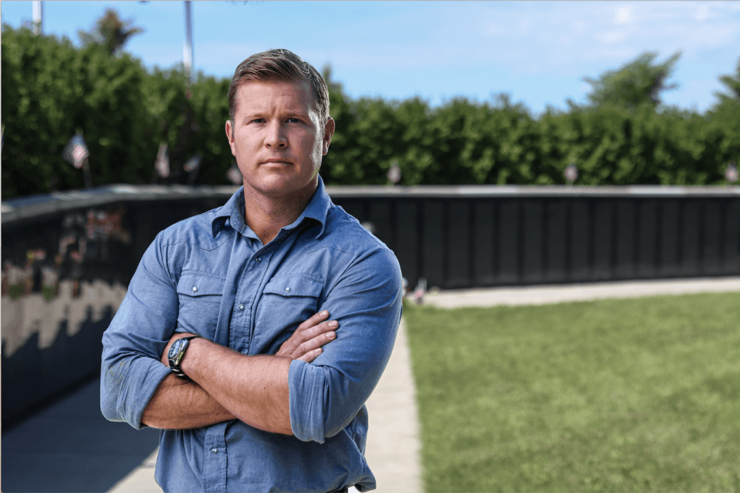 Former Navy SEAL Challenges Sen. Jon Tester in Montana Senate Showdown