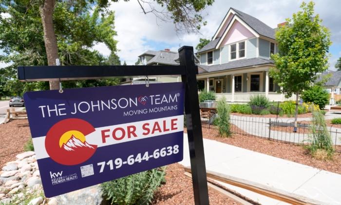 Mortgage Rates Soar to 10-Week High on Hotter-Than-Expected Inflation