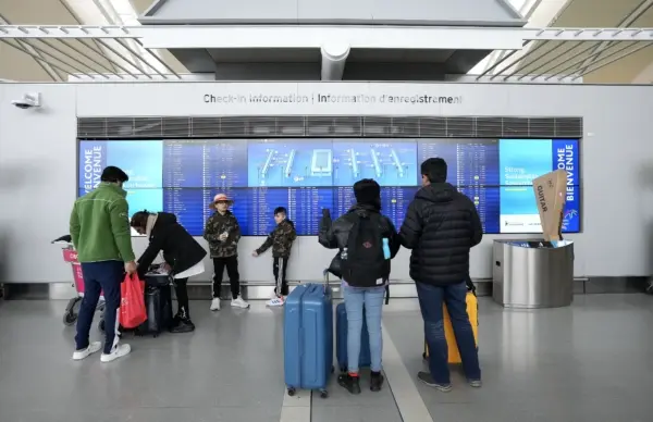 More Than 120,000 People Left Canada Last Year, Marking an Emigration Peak