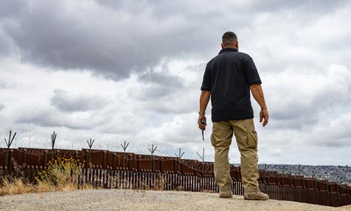 Colorado Businessman Sentenced to Over 5 Years for Role in Border Wall Fundraising Scheme