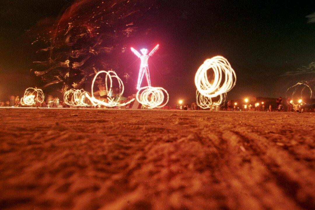 Nevada Rangers Arrest Climate Change Protesters Blockading Burning Man Festivalgoers
