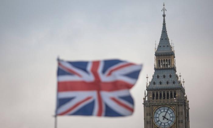 Westminster’s Dominance Could Undermine Public Backing of Unionism, Survey Finds