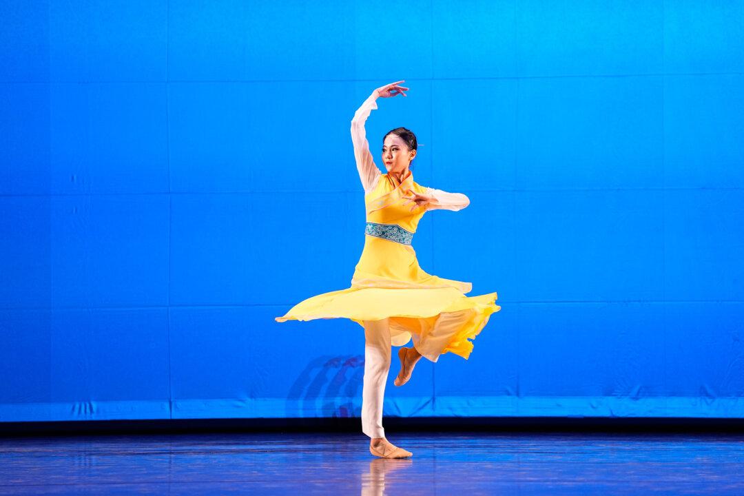 An Art Form That Reveals the Heart: NTD International Classical Chinese Dance Competition Semifinalist Shares Insights