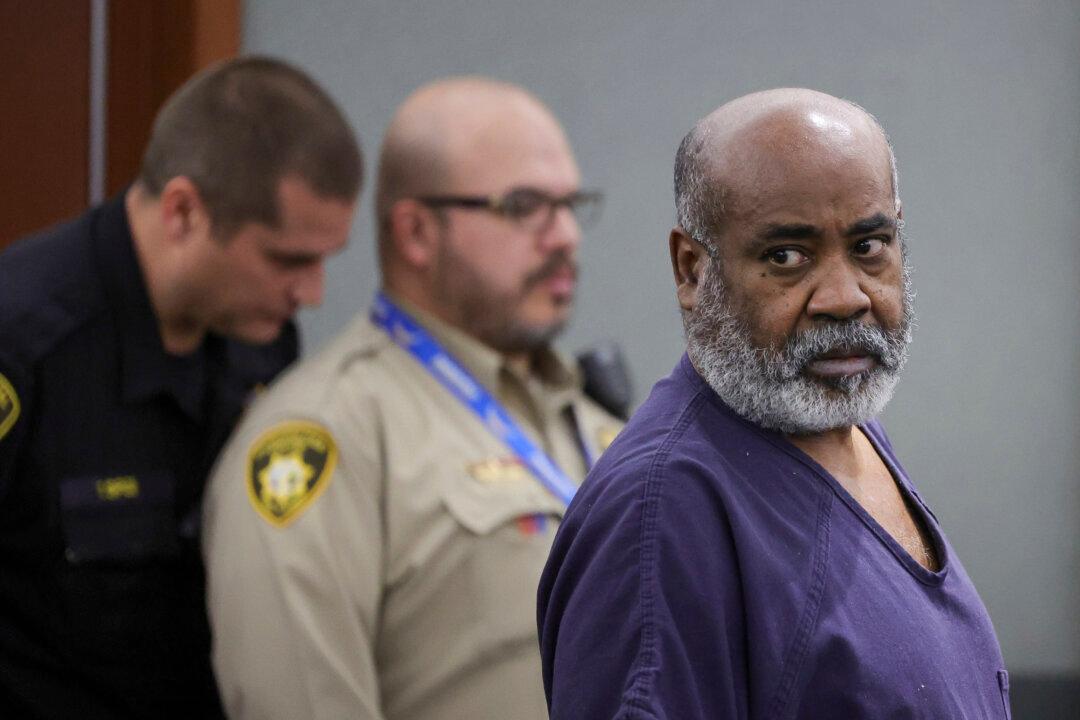 Ex-gang Leader Pleads Not Guilty in 1996 Tupac Shakur Killing in Vegas and Judge Appoints Lawyers