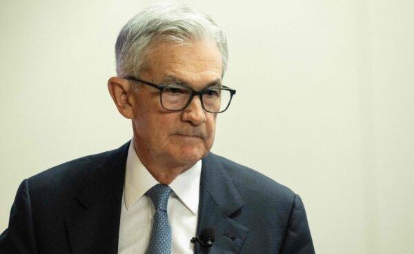 Fed Expected to Leave Interest Rates Unchanged Amid Stubborn Inflation