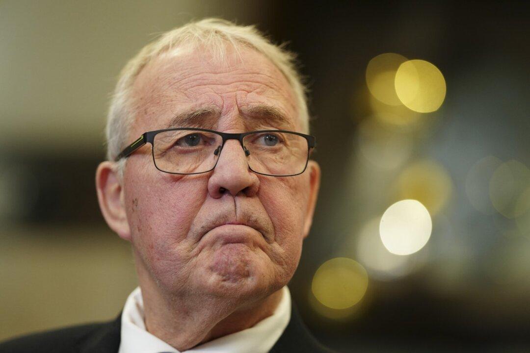 Defence Minister Says Personnel Shortage a ‘Death Spiral’ for Military, Presses for Speedier Recruiting of Non-Citizens