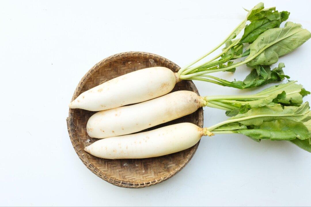 The Anti-Inflammatory, Anticancer, and Blood Sugar-Lowering Properties of Radishes