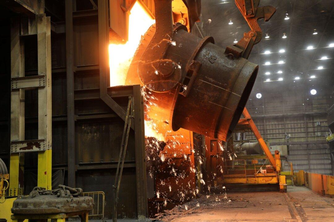 Sale of US Steel to Japanese Firm Draws Growing Bipartisan Opposition