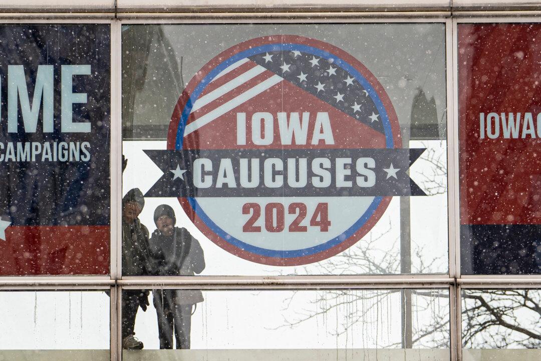 In Photos: GOP Candidates Make Final Push in Iowa