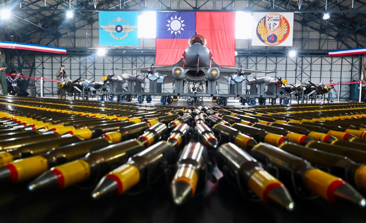 F-16V fighter jet with its armaments on display during an exercise at a military base in Chiayi, Taiwan, on Jan. 15, 2020. (Sam Yeh/AFP via Getty Images)
