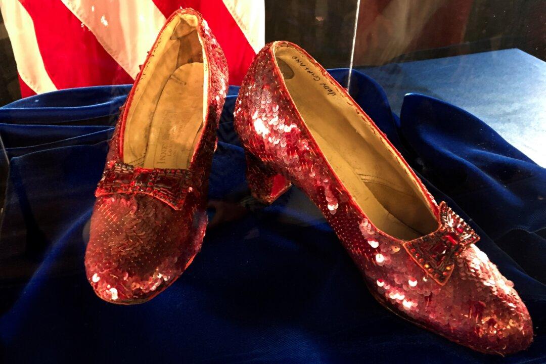 Dying Thief Who Stole ‘Wizard of Oz’ Ruby Slippers From Minnesota Museum Will Likely Avoid Prison