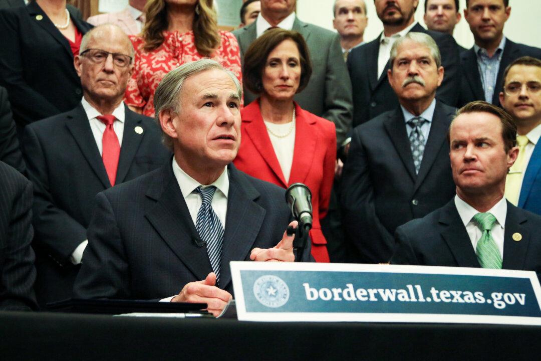 Texas Gov. Abbott Says ‘Border Wall’ Construction Will Go On