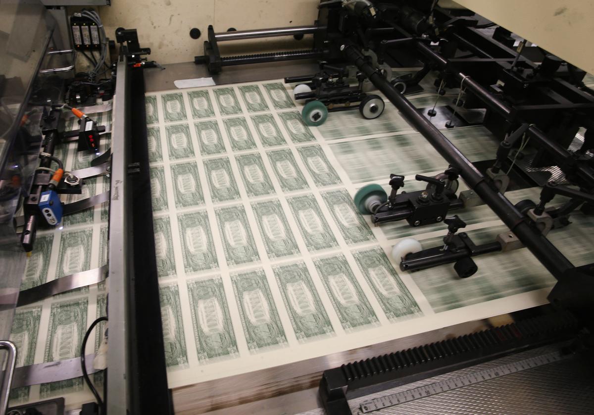 US Treasury Issues More Government Debt to Manage Budget Deficit