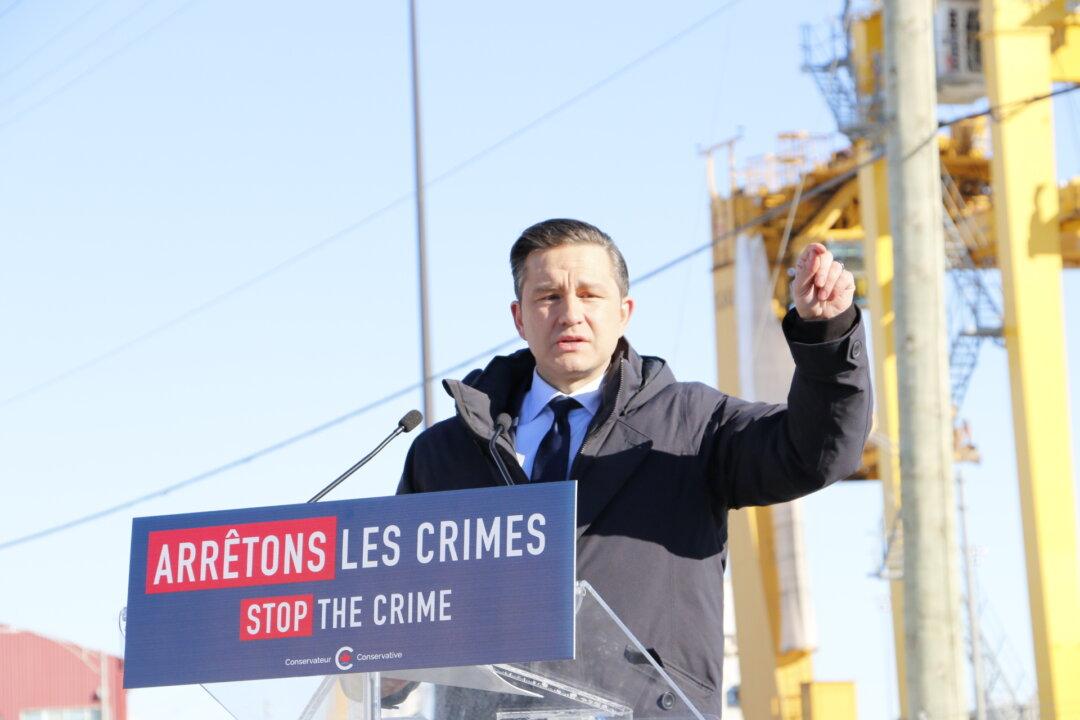 Poilievre Proposes New Port Security Measures to Curb Auto Theft Crisis