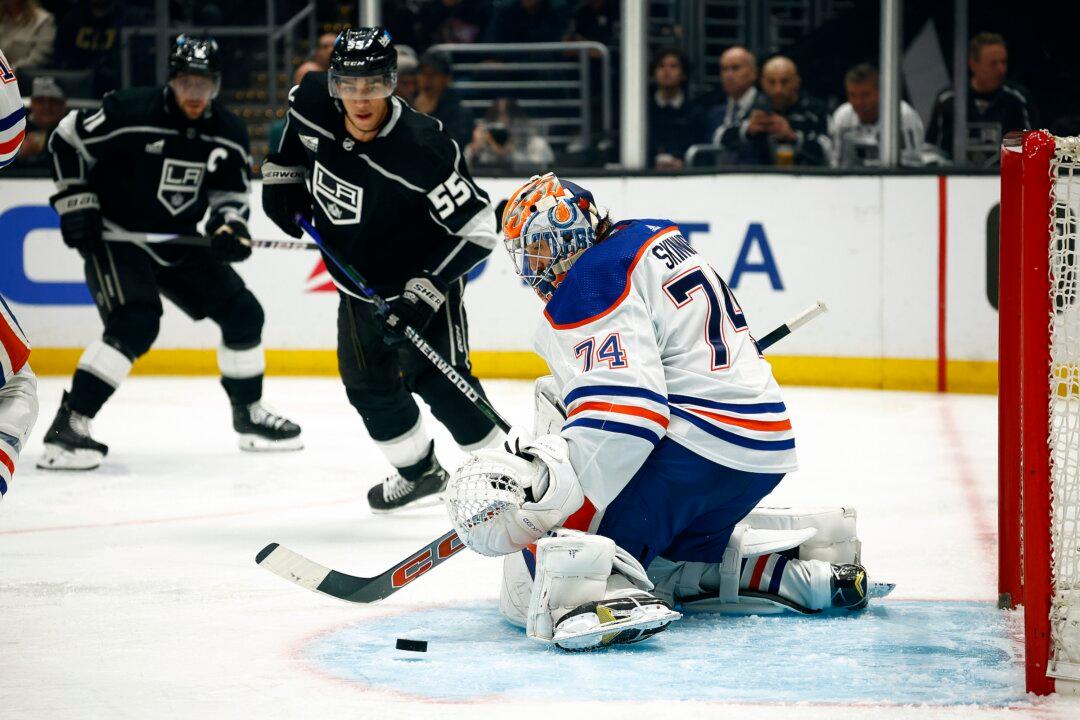 Rittich Gets Shutout, Byfield Scores Twice as Kings Beat Oilers 4–0 in Hiller’s Debut as Coach