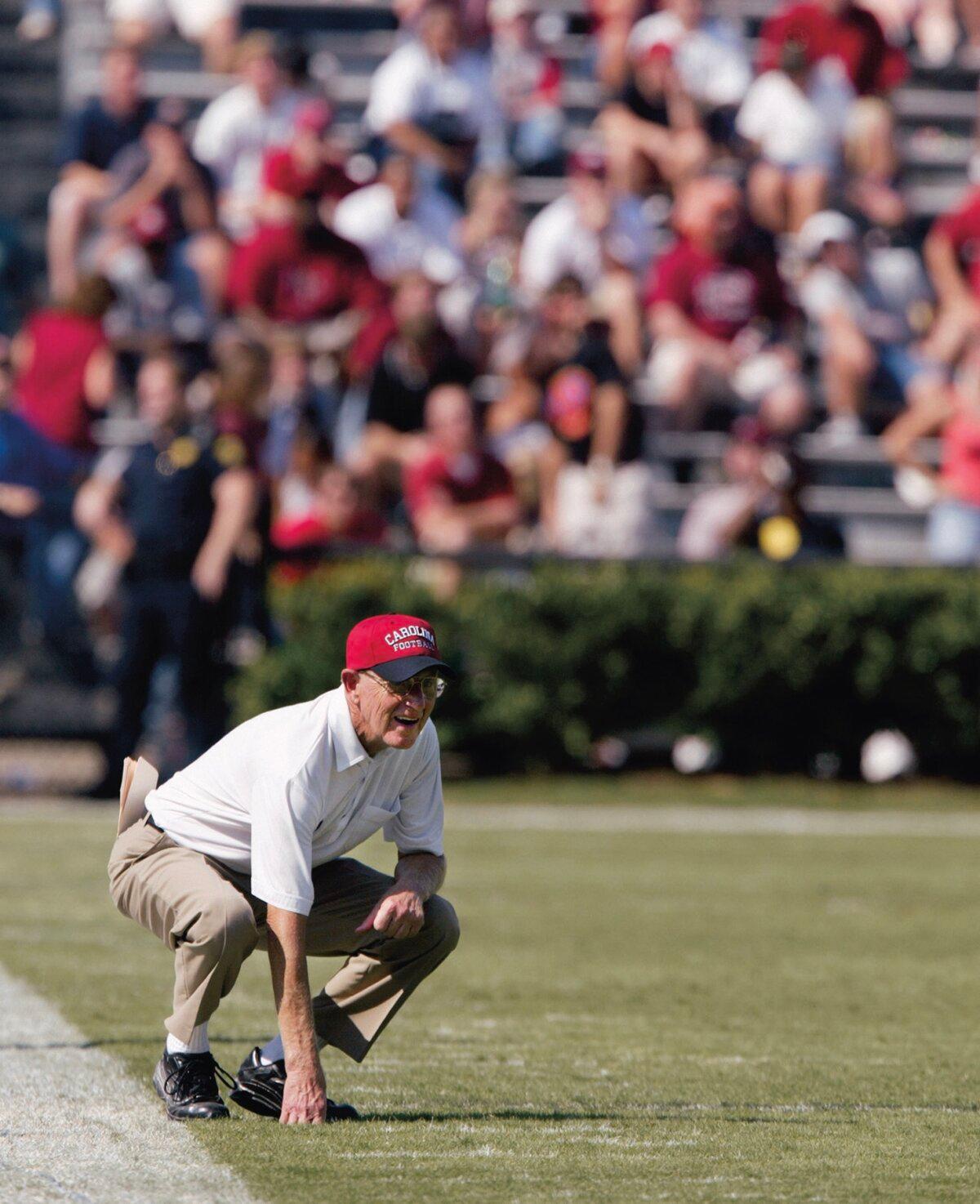 Mr. Holtz looks on from the sidelines while coaching the University of South Carolina Gamecocks, at Williams–Brice Stadium in Columbia, S.C., in October 2002. (Craig Jones/Staff/Getty Images)