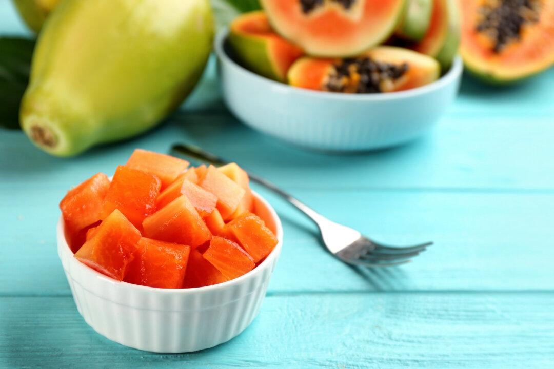 How Papaya Can Help Your Gut