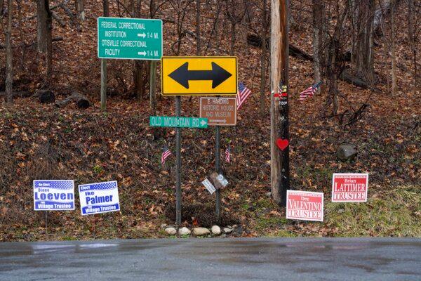 Village trustee campaign signs in Otisville, N.Y., on March 5, 2024. (Cara Ding/The Epoch Times)
