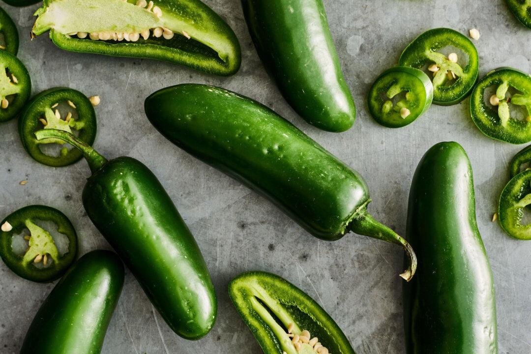 The Secret to Stopping Burning Hands After You Cut Hot Peppers