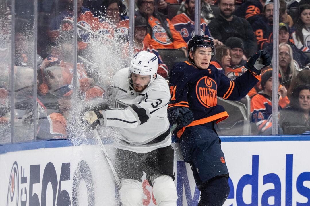 McDavid’s Three Points Lead Oilers Past Kings in Possible Playoff Preview