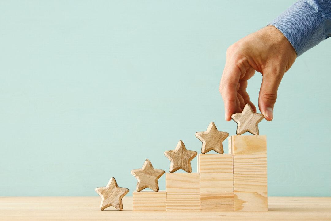 How Many Stars for Social Security Service?