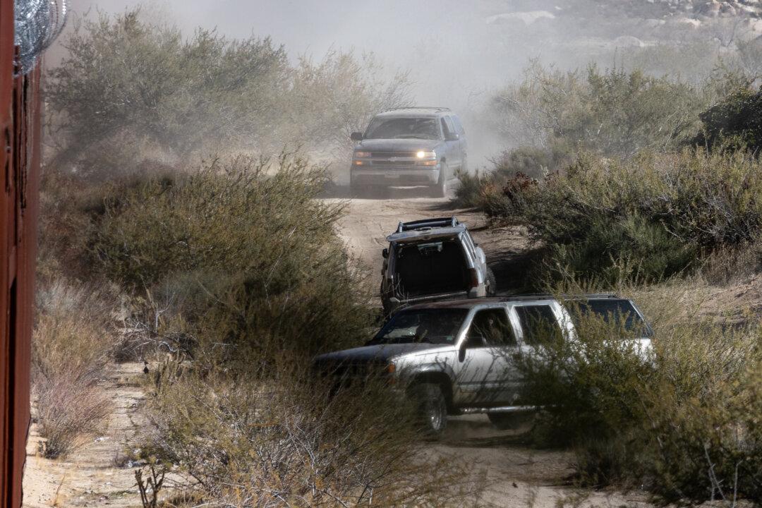 US Sanctions 2 Leaders of Mexican Cartel for Drug and Arms Trafficking