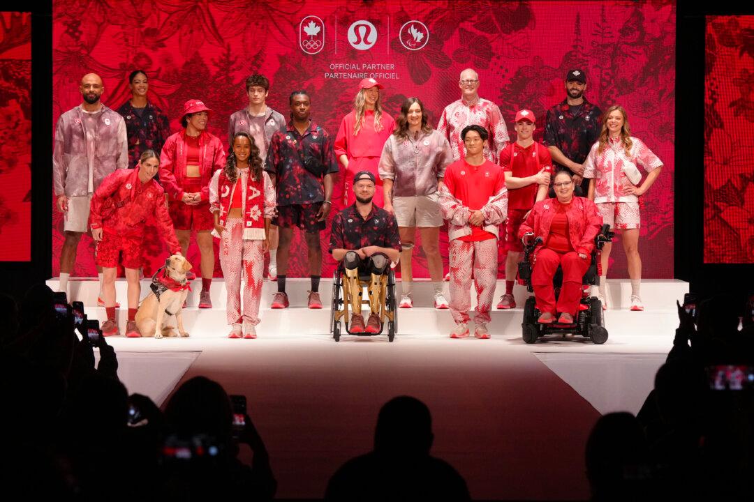 Lululemon Releases Team Canada Clothing Line