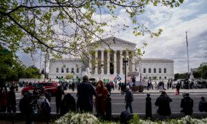Supreme Court May Hand Trump a Win