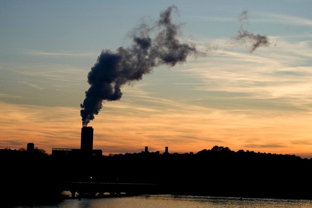 Biden Admin Finalizes New Rules to Restrain Fossil Fuel Power Plant Carbon Emissions