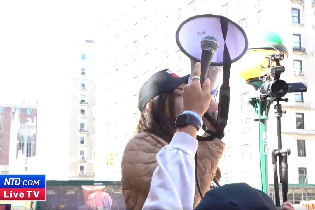Hostage Support Group Protests at Columbia University