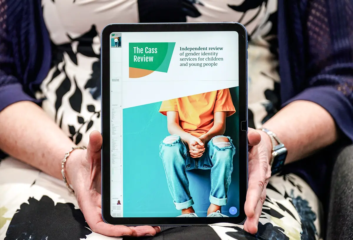 UK Pauses Prescribing Cross-Sex Hormones to Children Following Review