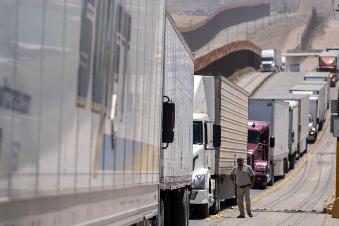 Mexico Raises Tariffs on Over 500 Products; Move Targets Chinese Influence, Analysts Say