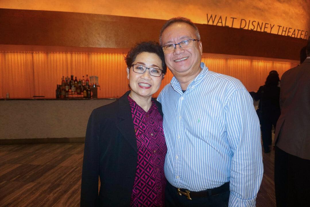 Shen Yun Is ‘Just so Graciously Beautiful,’ Says Florida Theatergoer