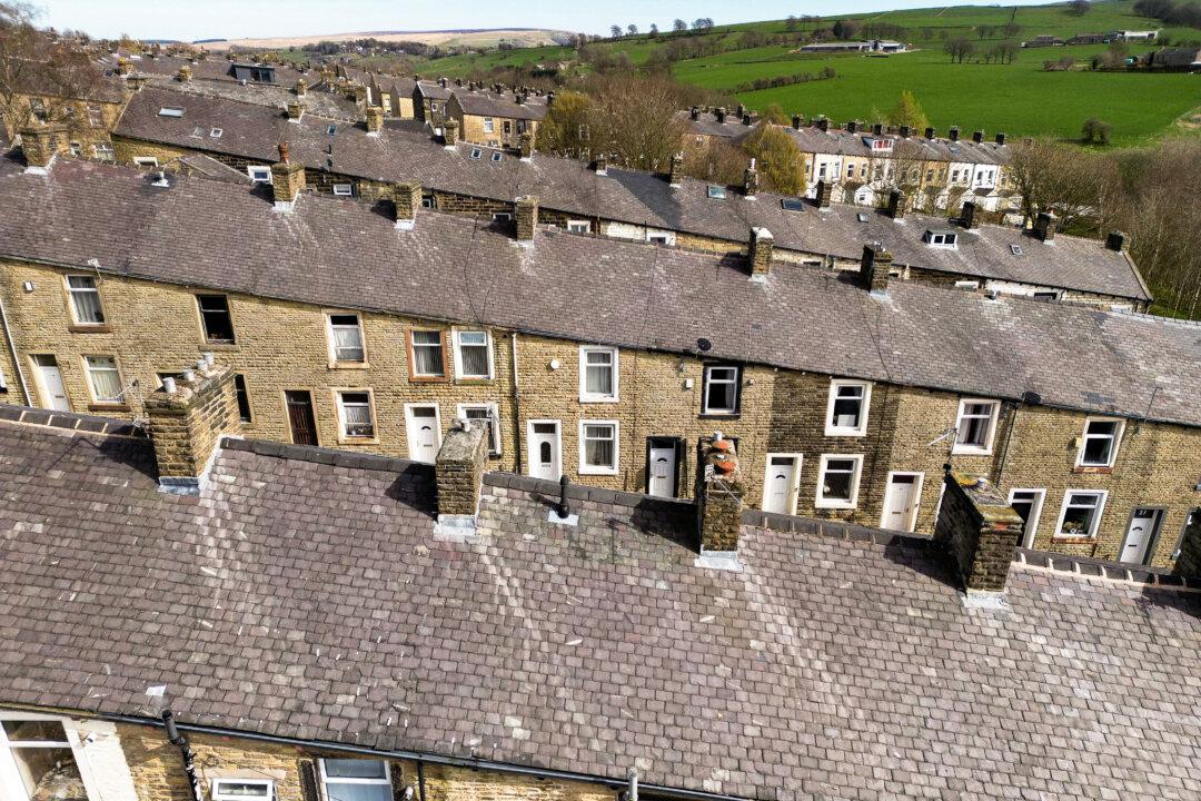 Government Spent £800 Million on Net Zero Home Refits