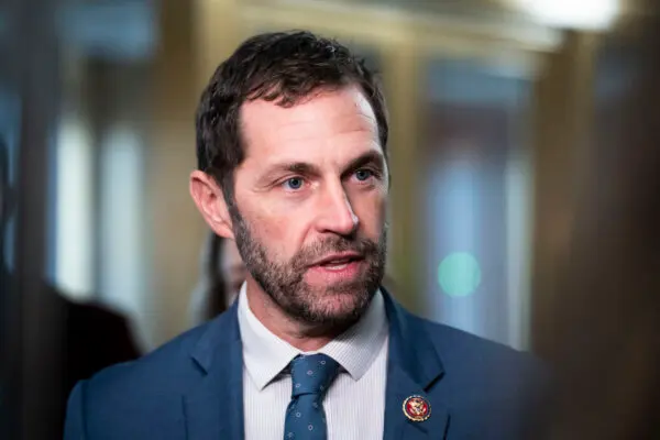 FBI Seeking to Interview Lawmakers in ‘Illegal Orders’ Video