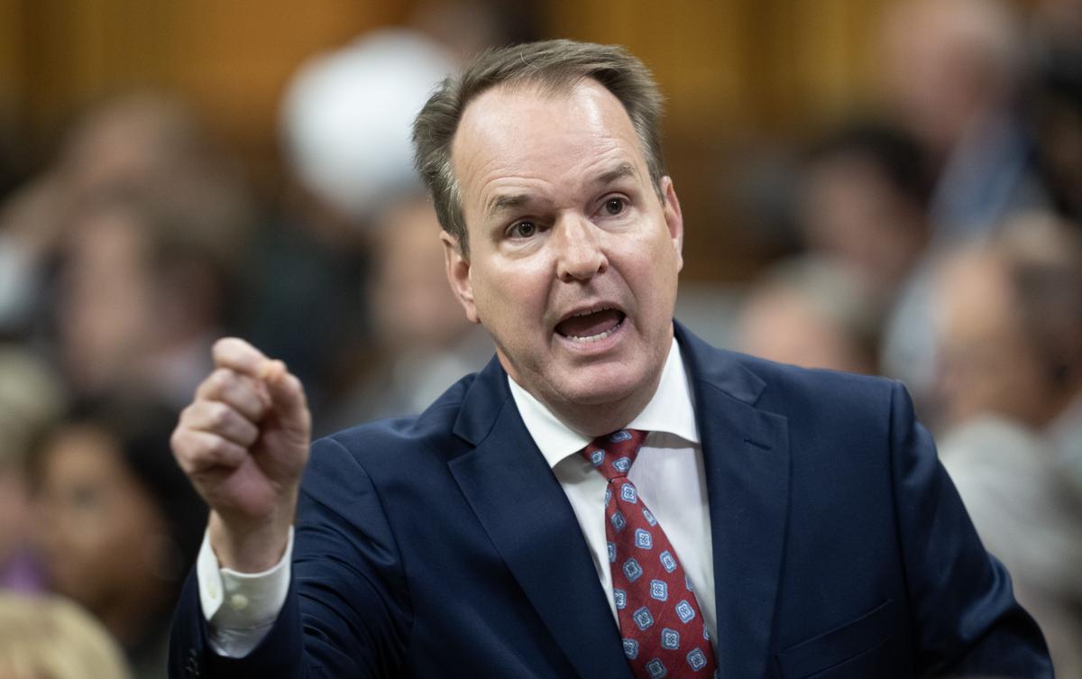 Minority Liberals Currently Lack Necessary Votes to Pass Federal Budget, House Leader Says
