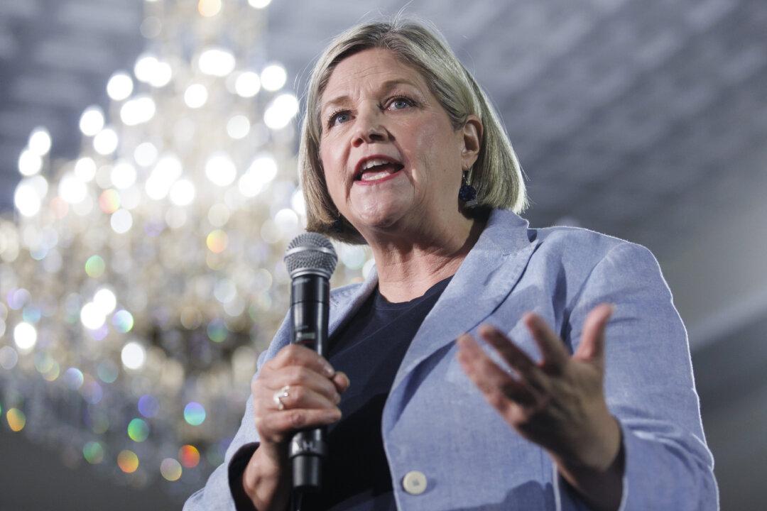 Hamilton Mayor Andrea Horwath Injured in Fall, Sustaining Fractures