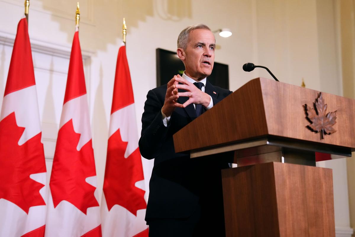 Carney Doubles Down on Refusing to Reveal Details of Financial Assets