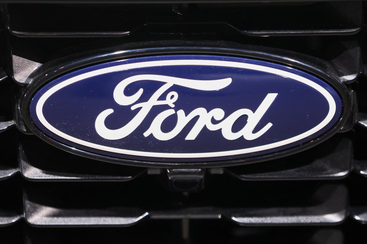 Ford Recalls Nearly 420,000 Vehicles Over Inadvertent Seatbelt Lock Issue