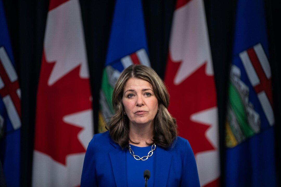 Alberta Premier Would Allow Separation Referendum if Petition Requirements Are Met