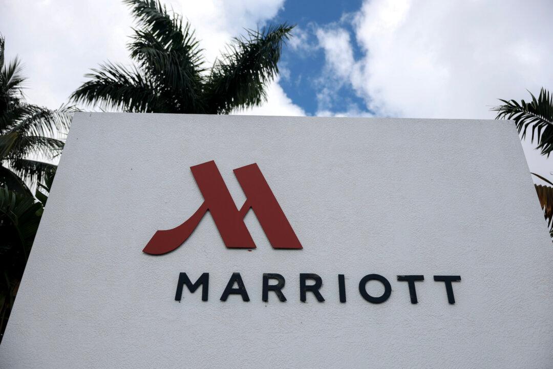 Marriott Lowers US Outlook Amid Economic Uncertainty, Sees Strong Global Demand