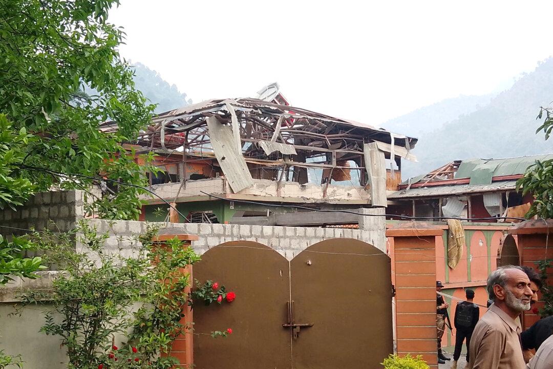 India Launches Air Strikes Against Terrorists in Pakistan-Controlled Territories