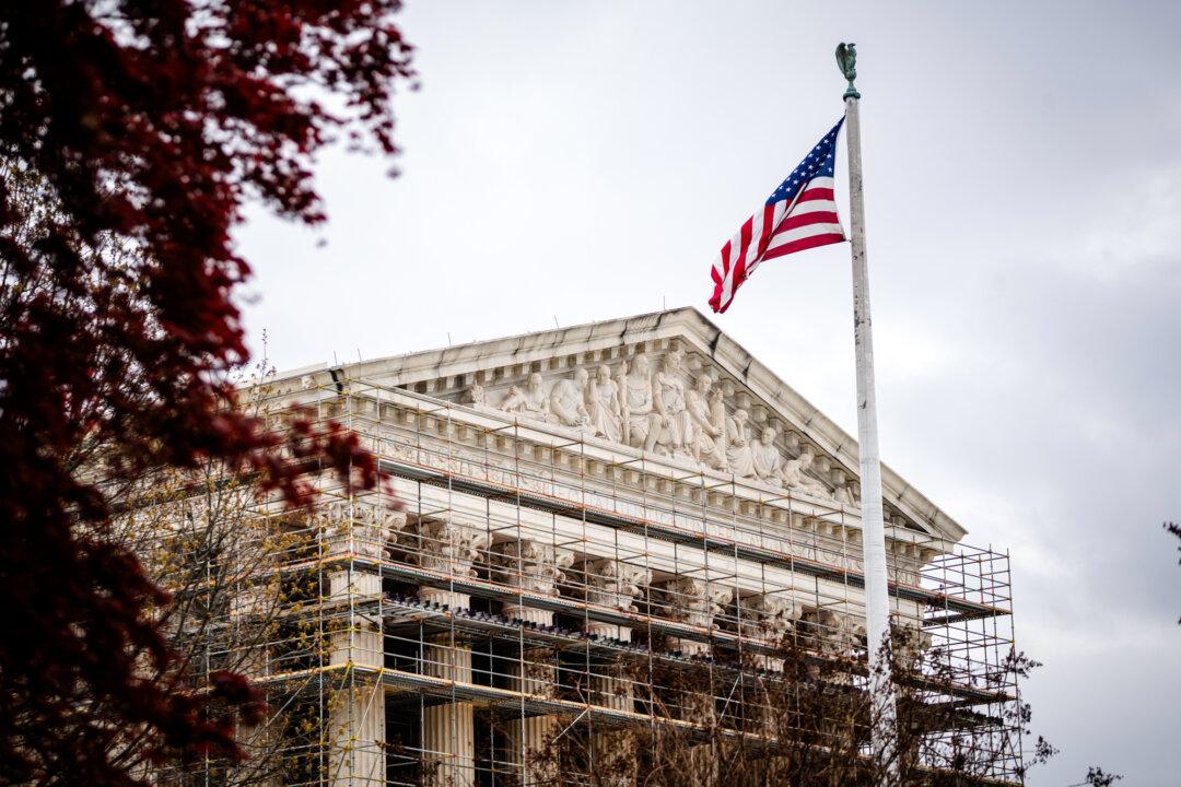 Supreme Court Allows Trump to Remove Protected Status for Venezuelans